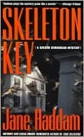 Skeleton Key (Gregor Demarkian Series #16)